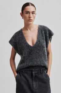 Second Female Camryn Knit Vest - Volcanic Ash