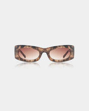 A.KJÆRBEDE Frida Sunglasses - Coquina