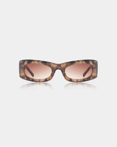 A.KJÆRBEDE Frida Sunglasses - Coquina